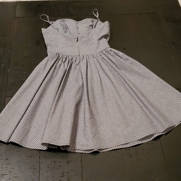 Bebe black and white checkered dress - Picture 2 of 4
